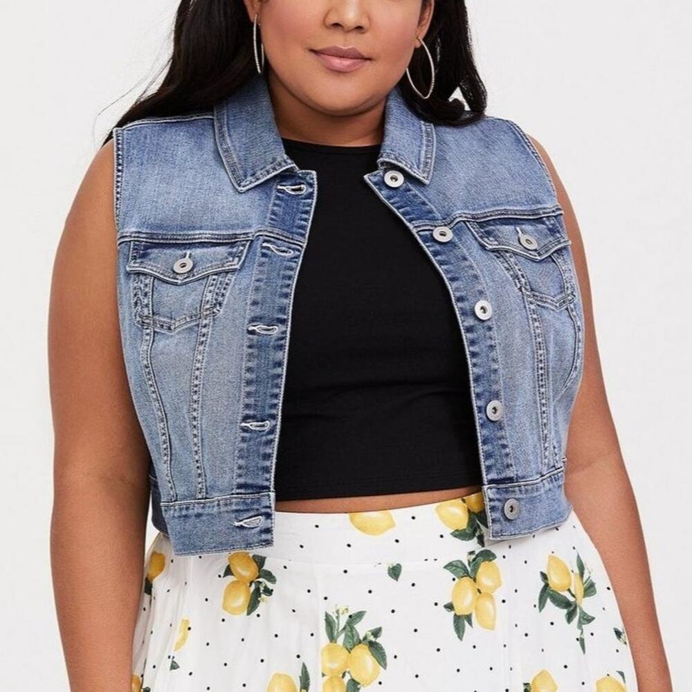 Torrid Womens Cropped Denim Vest Plus Size 1X Button Y2K Western Cowgirl Country